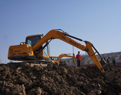 开挖掘机需要学多久